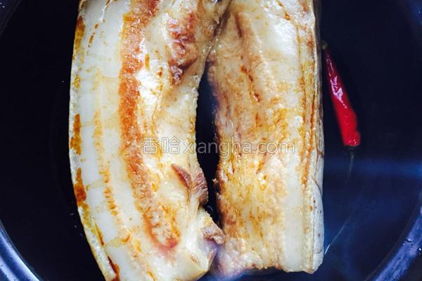 卤五花肉教学视频,卤五花肉的正确方法