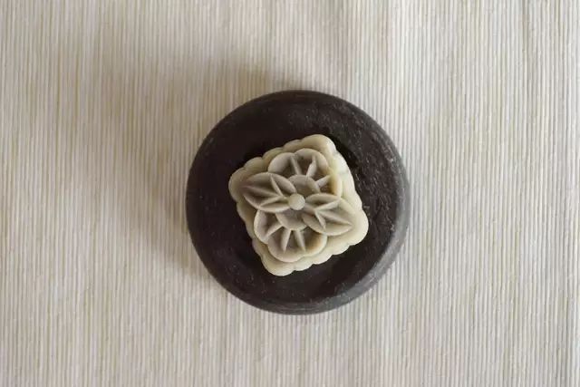 有哪些好吃不贵的月饼推荐,贵但是好吃的月饼推荐