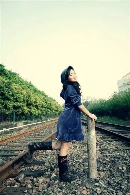 为什么自己穿潮流的衣服那么丑,为什么衣服怎么穿都丑