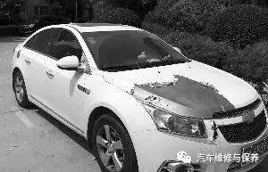 白色汽车氧化怎么解决,新车买半年就有地方氧化了