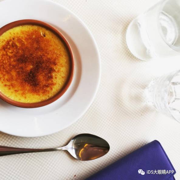 想偶遇赵丽颖吗?在巴黎时装周,她一定会去这十家咖啡馆!