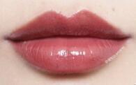 秋季不显唇纹唇釉,秋季唇釉推荐色号大牌