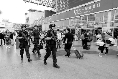 裤子为什么裆容易磨破,穿裤子怎么避免不被磨破