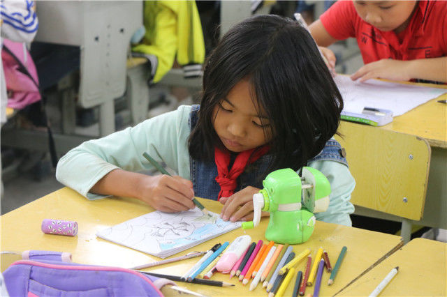 小学生天眼望远镜绘画作品,天眼简笔绘画小学生