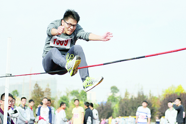 九十“明志”路一曲“大成”歌——写在江苏省宿迁中学九十华诞前夕