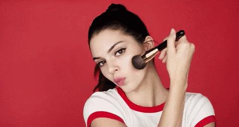 日本百元彩妆:冬天可以没有男盆友,但不能没有她们