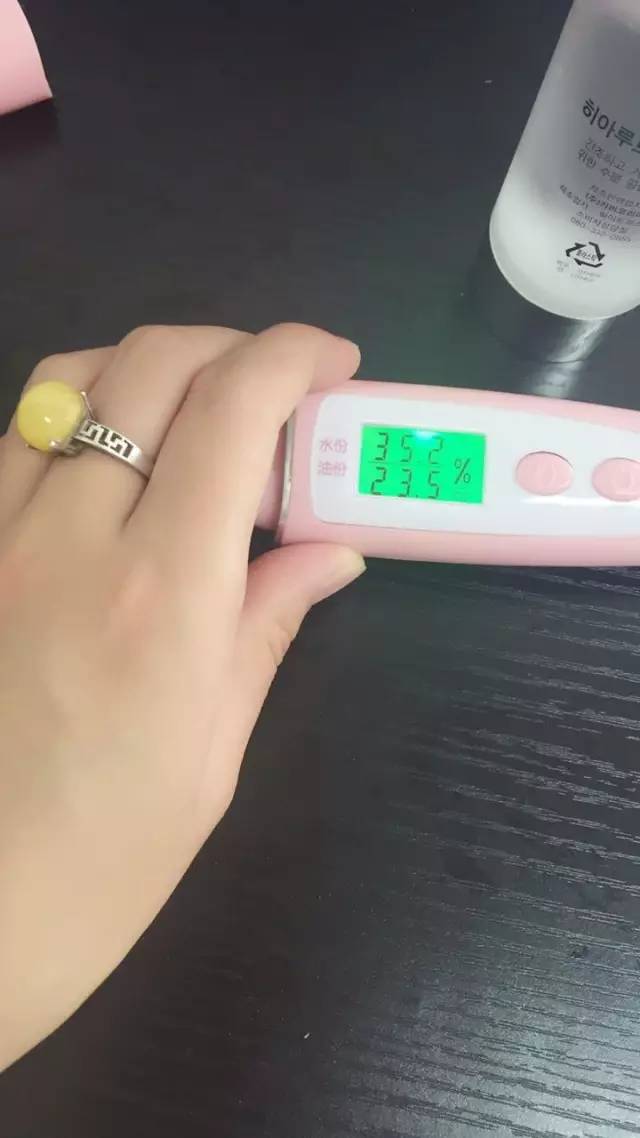 韩国ahc玻尿酸水乳测评,美妆博主ahc玻尿酸水乳