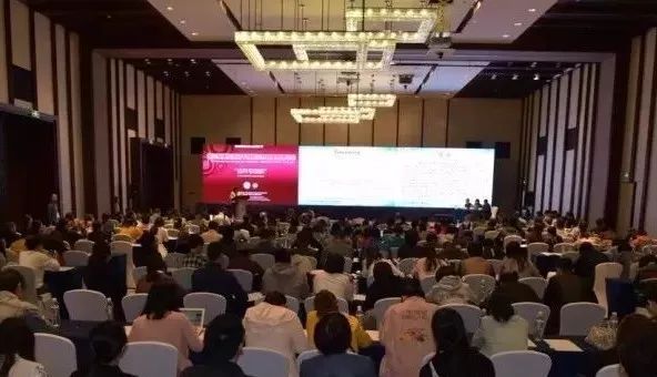 重庆医学界又出大新闻，谁说白内障青光眼不可逆……