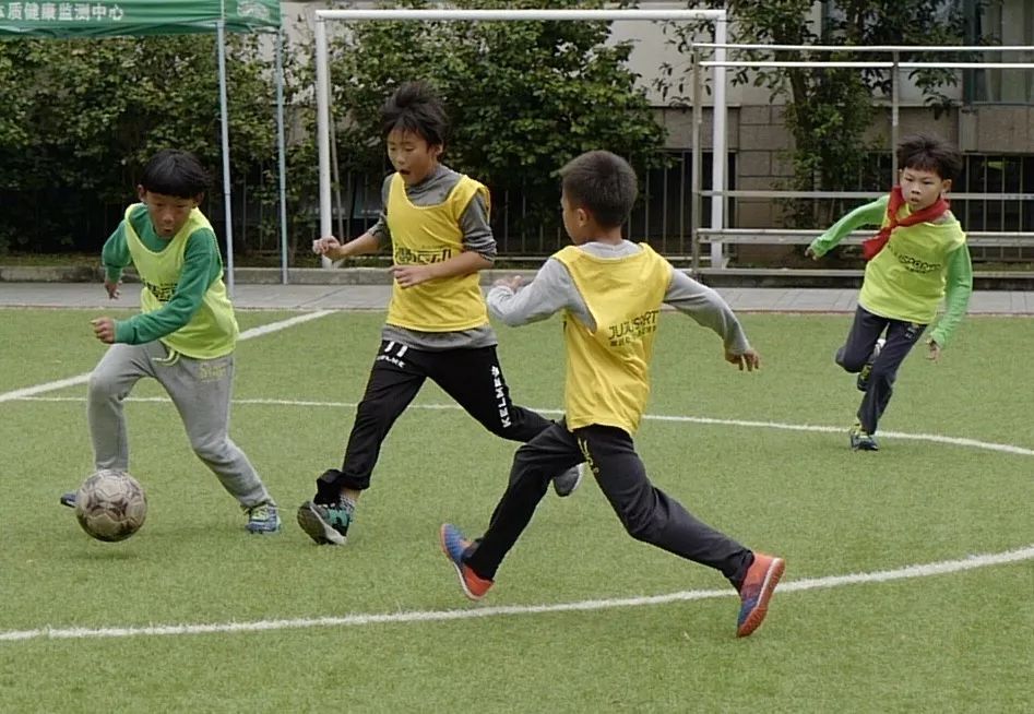 班班比赛,班班足球赛现场直播