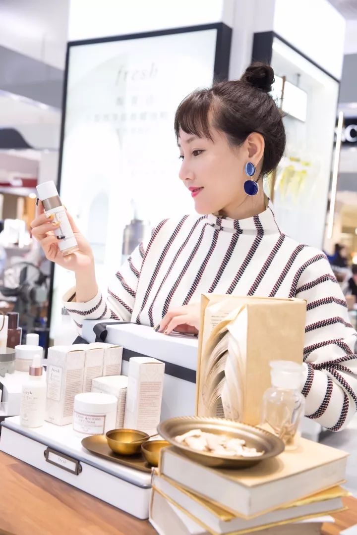 聊聊旧时美容那些事,女人们为了爱美太拼了!