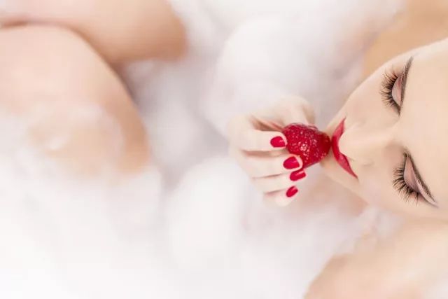 冬天洗澡有讲究谨记这4不要,秋冬洗澡常识大全