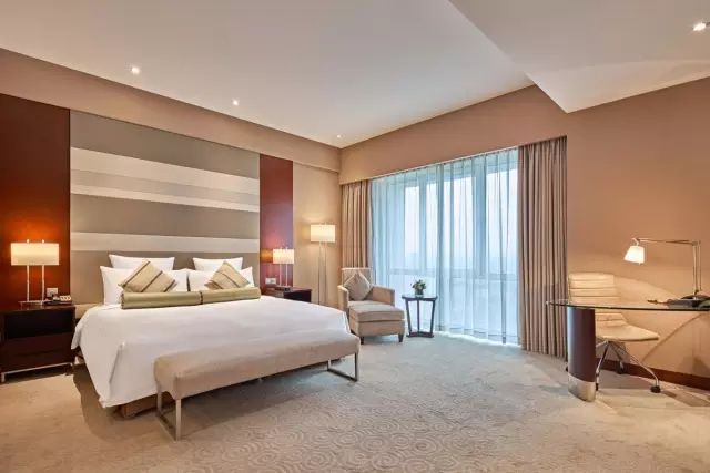 荣耀绽放盛大选房,荣耀绽放酒