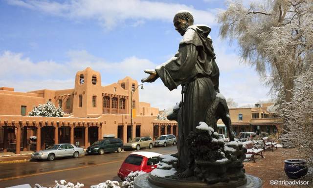 美国旅游自驾好还是坐车好,自驾游去美国去哪个国家最好