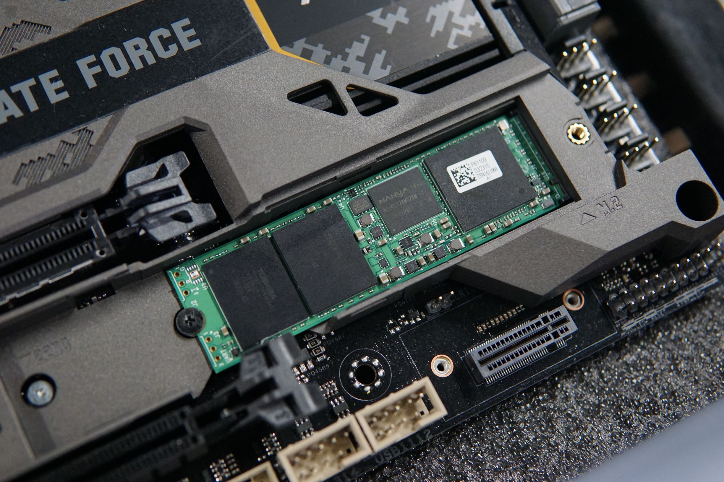 安装新硬盘后怎样迁移系统,电脑最简单系统迁移新硬盘