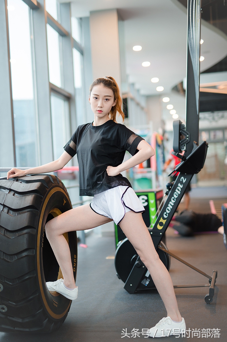 瑜伽女神运动健身夏季韩版速干透气性感背心，穿出你的优雅与文静！