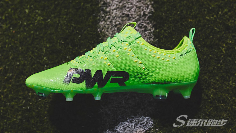 彪马最强实战球鞋,彪马又帅又能打的足球鞋