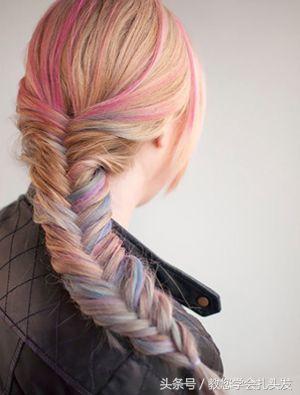 编发教程自己也可以扎鱼尾辫哦,编头发简单又好看鱼尾辫