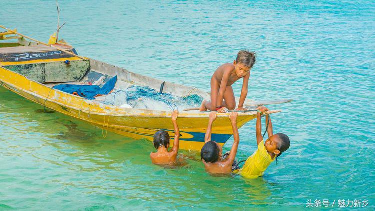 仙本那跳岛简介,仙本那跳岛图