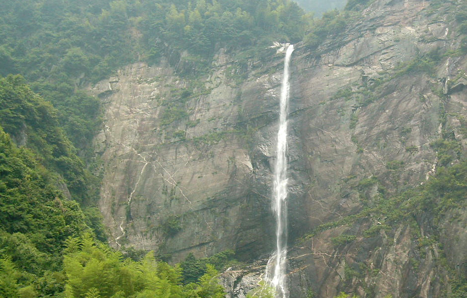 中国最长火车10000公里,中国最长火车600米