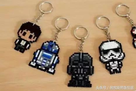 大家一起做手工,拼豆豆简单作品