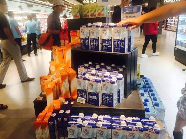 听说马云开了家作妖儿的水族馆，全城的大人都带着小孩冲过去了