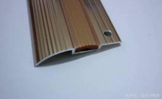 瓷砖比地板高怎么补救,瓷砖比旁边砖高