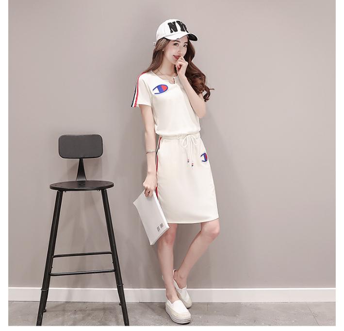 千娇百媚连衣裙,夏天百媚生连衣裙