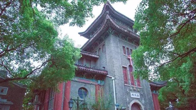 高温下的上海城市,上海40度以上高温