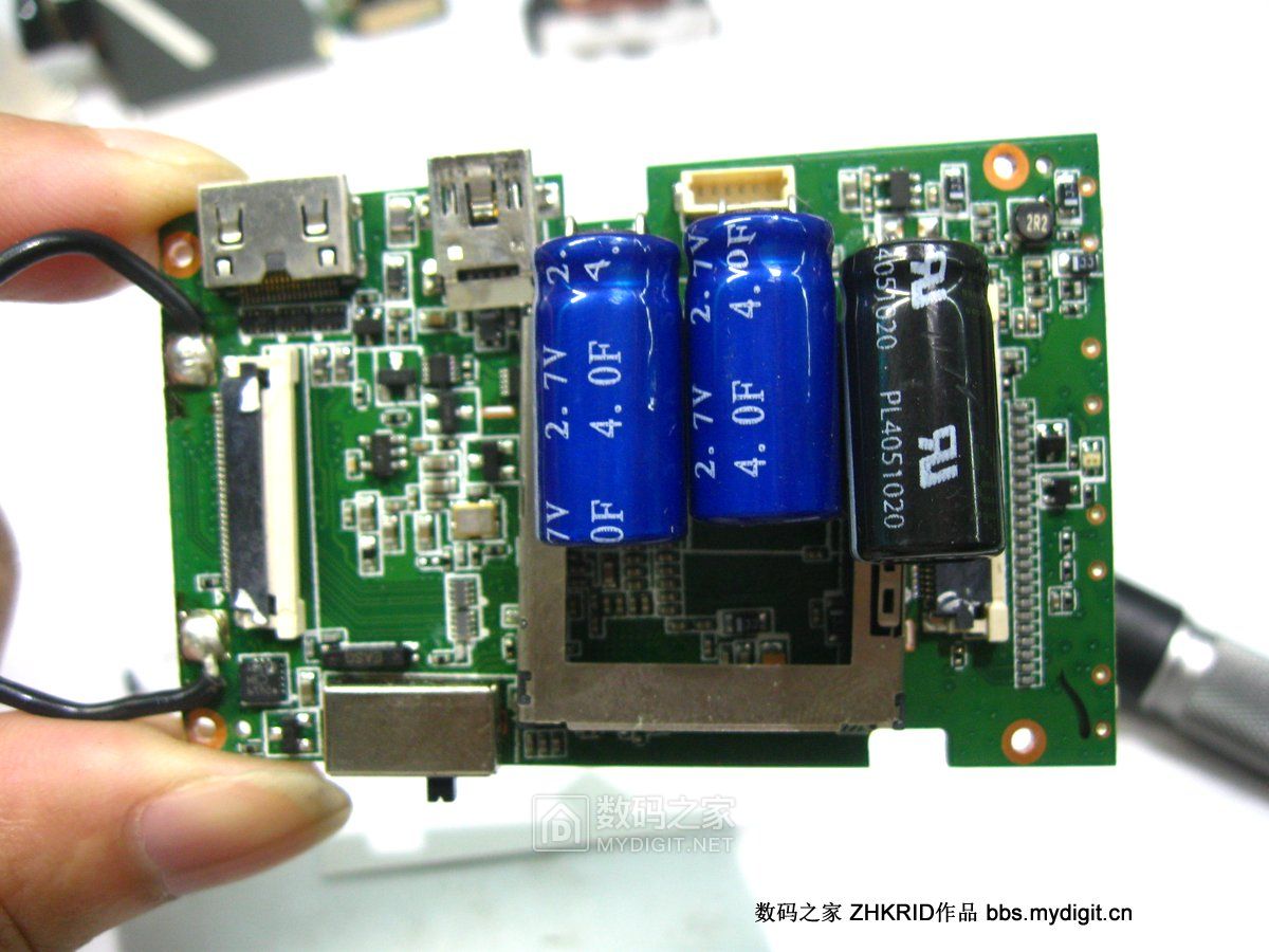 拆解趴趴狗隐藏式行车记录仪,行车记录仪拆解解析