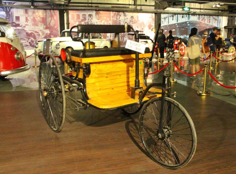 青山绿水间自由的飞翔,青山绿水放飞心情拥抱大自然