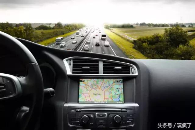 通俗讲解陀螺仪原理,陀螺仪能稳定是什么原理