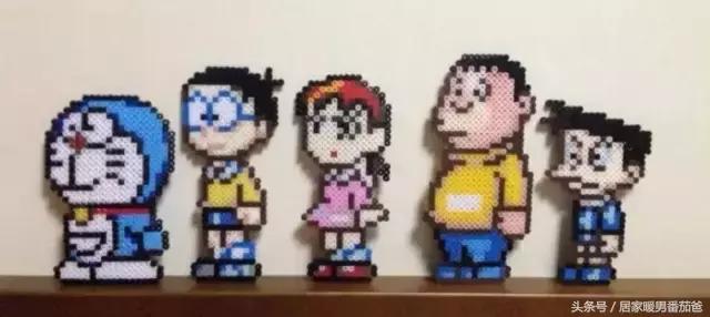 大家一起做手工,拼豆豆简单作品