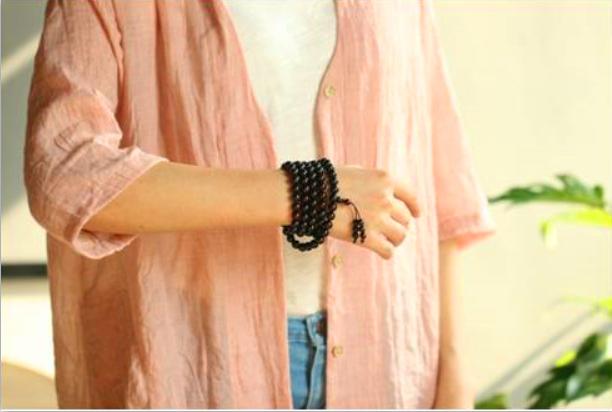 手串太松补救方法视频,长手串怎么调紧