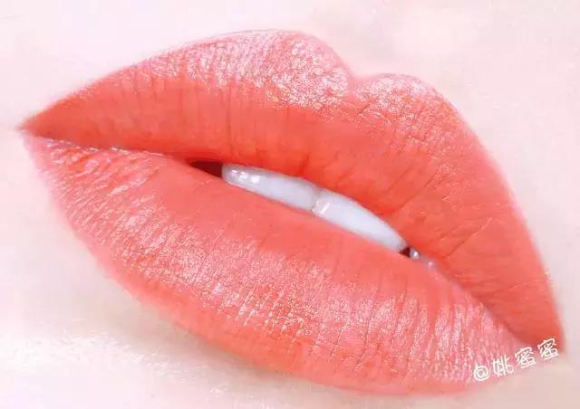 nars唇膏笔hydepark中文 (nars balboa唇膏笔试色)