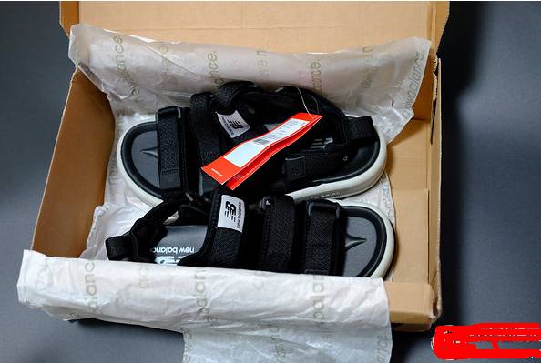 2020夏最火凉鞋,夏季凉鞋最流行这几款