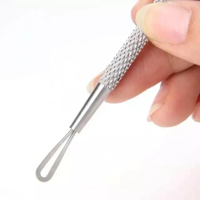 黑头真的没有办法对付吗,黑头去不掉怎么调理学生