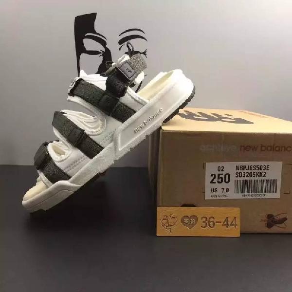 2020夏最火凉鞋,夏季凉鞋最流行这几款