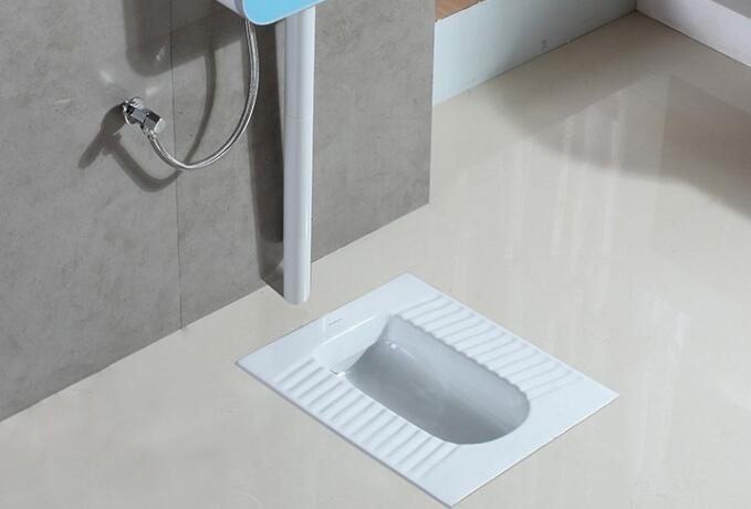 家里蹲便器要么堵塞要么有异味,老师傅给支了几招,没想到真管用