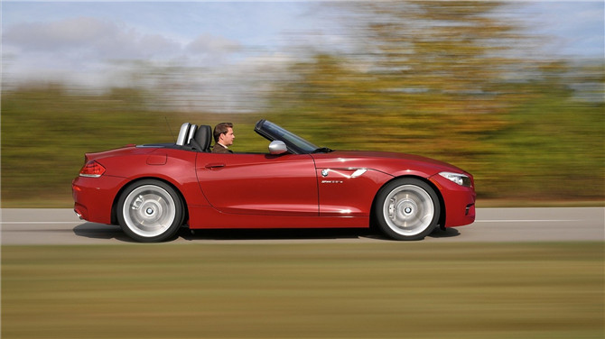 十年车龄的宝马z4值得购买吗,哪一年的宝马z4最值得入手