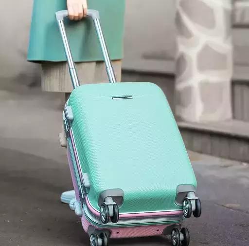 平价行李箱推荐测评,高级颜值平价行李箱推荐