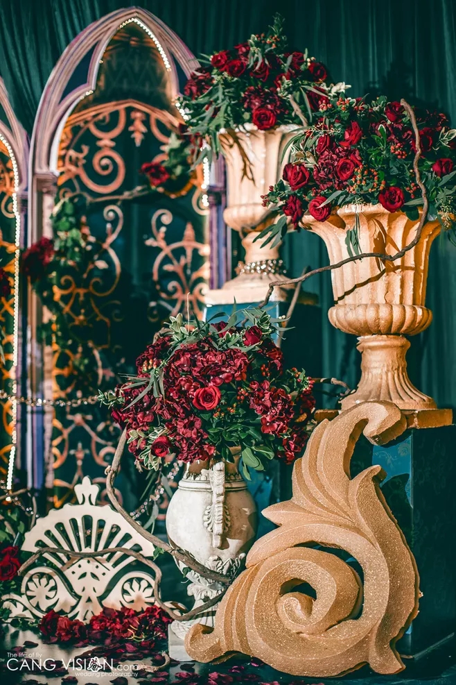 户外婚礼场景布置效果图,红色系婚礼户外布置场景