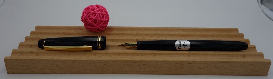 10元以内好用的钢笔测评,百元以内的十支钢笔评测