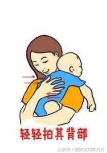 新生宝宝爱打嗝怎么处理,刚出生的小宝宝爱打嗝是怎么回事