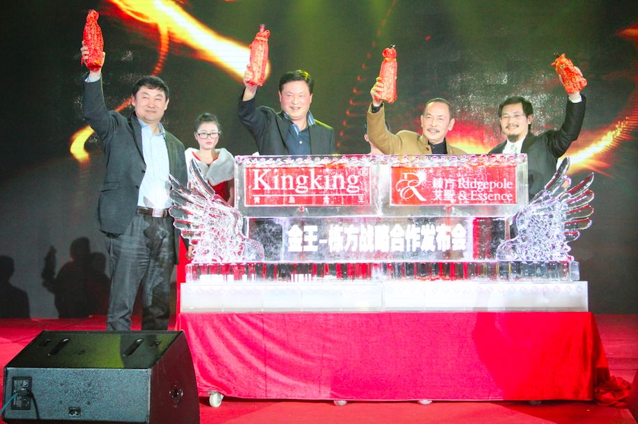 4年投入20亿疯狂并购，“蜡烛大王”转型化妆品，如何破除日化上市公司魔咒？