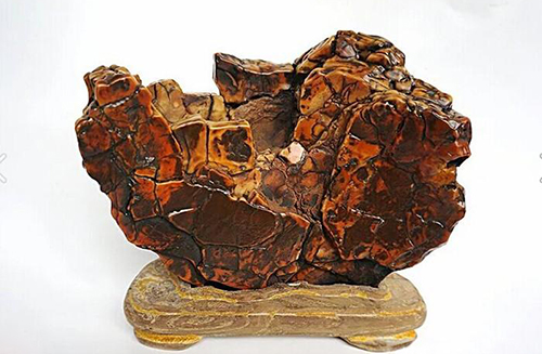 有人喜欢这样的石头，口味还能再重一些吗？