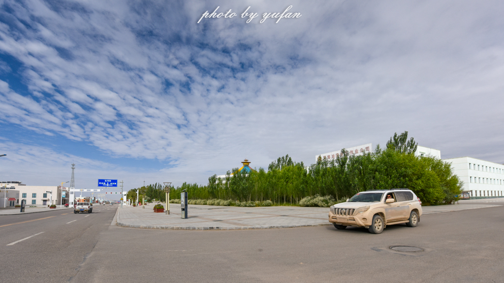 花土沟在罗布泊边缘吗,青海海西德令哈市花土沟