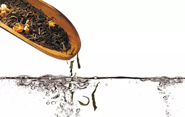 腾冲“茶妈妈”：茶的淡泊，也是人的淡泊