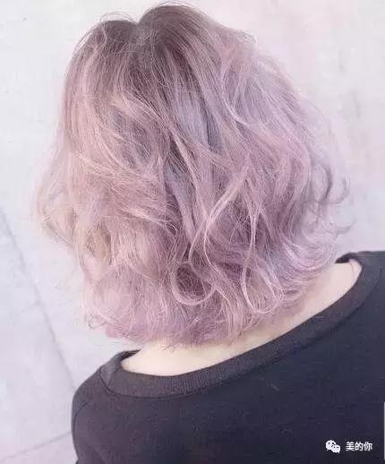 黄皮适合染什么颜色的发色显白,换发色耐看