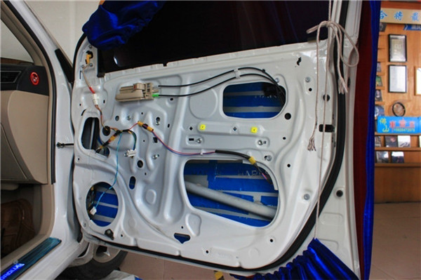 佛山车音悦音响改装,佛山车音匠专业汽车音响改装