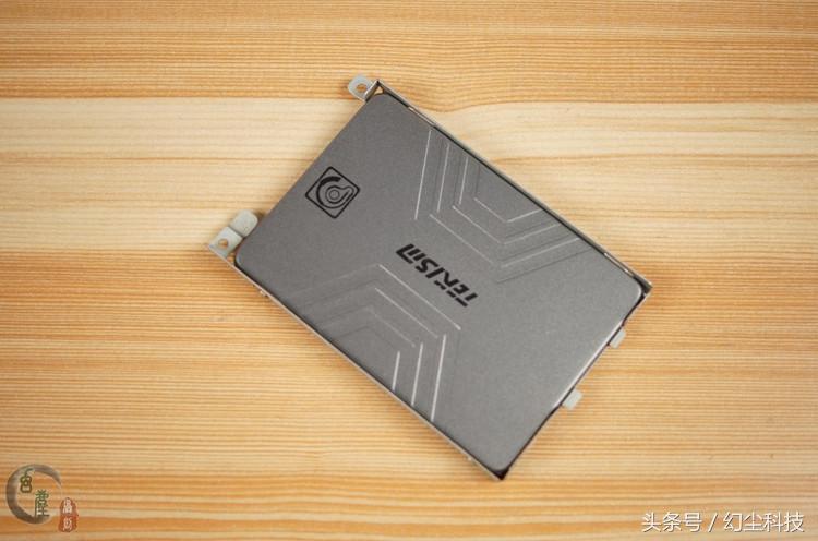 单独换电脑内存提升哪些性能,如何给笔记本电脑升级内存和固态